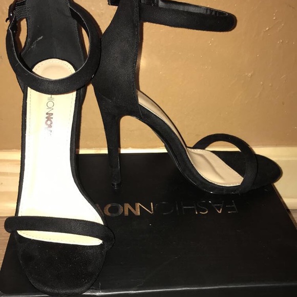 Fashion Nova Shoes - Make you a believer heel